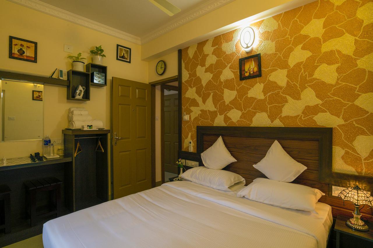 נדומבסרי Blue Bell Cochin Airport Hotel מראה חיצוני תמונה