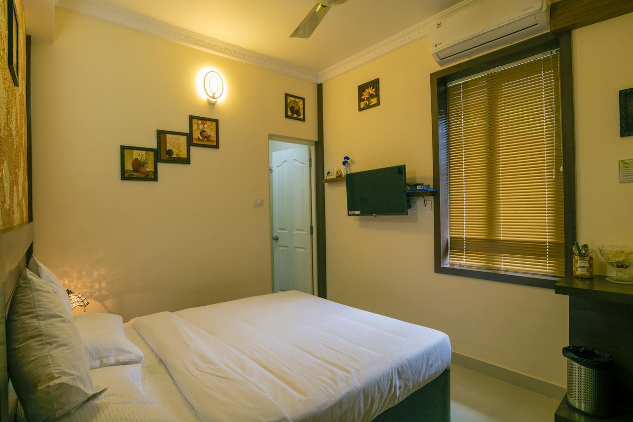 נדומבסרי Blue Bell Cochin Airport Hotel מראה חיצוני תמונה
