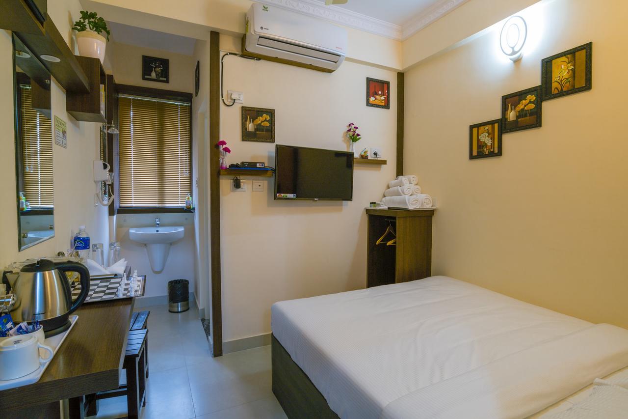 נדומבסרי Blue Bell Cochin Airport Hotel מראה חיצוני תמונה