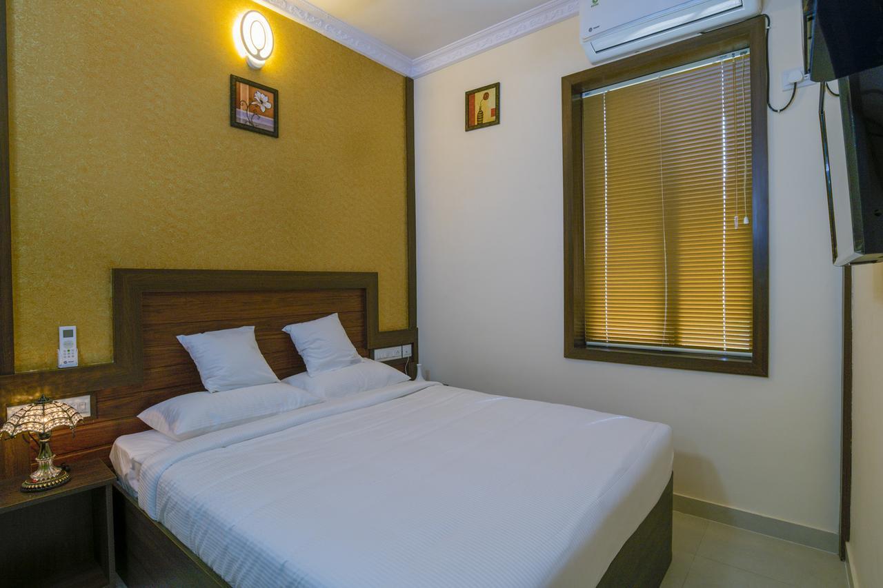 נדומבסרי Blue Bell Cochin Airport Hotel מראה חיצוני תמונה