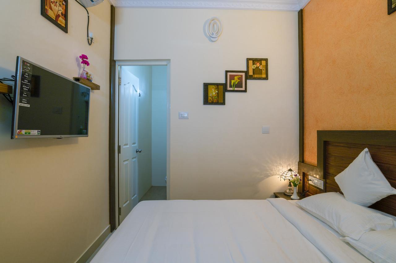 נדומבסרי Blue Bell Cochin Airport Hotel מראה חיצוני תמונה