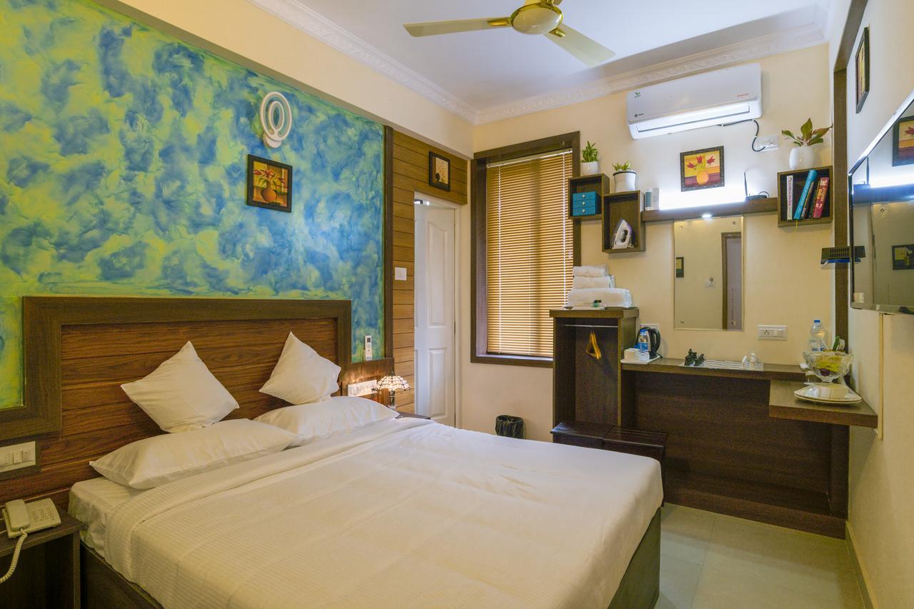 נדומבסרי Blue Bell Cochin Airport Hotel מראה חיצוני תמונה