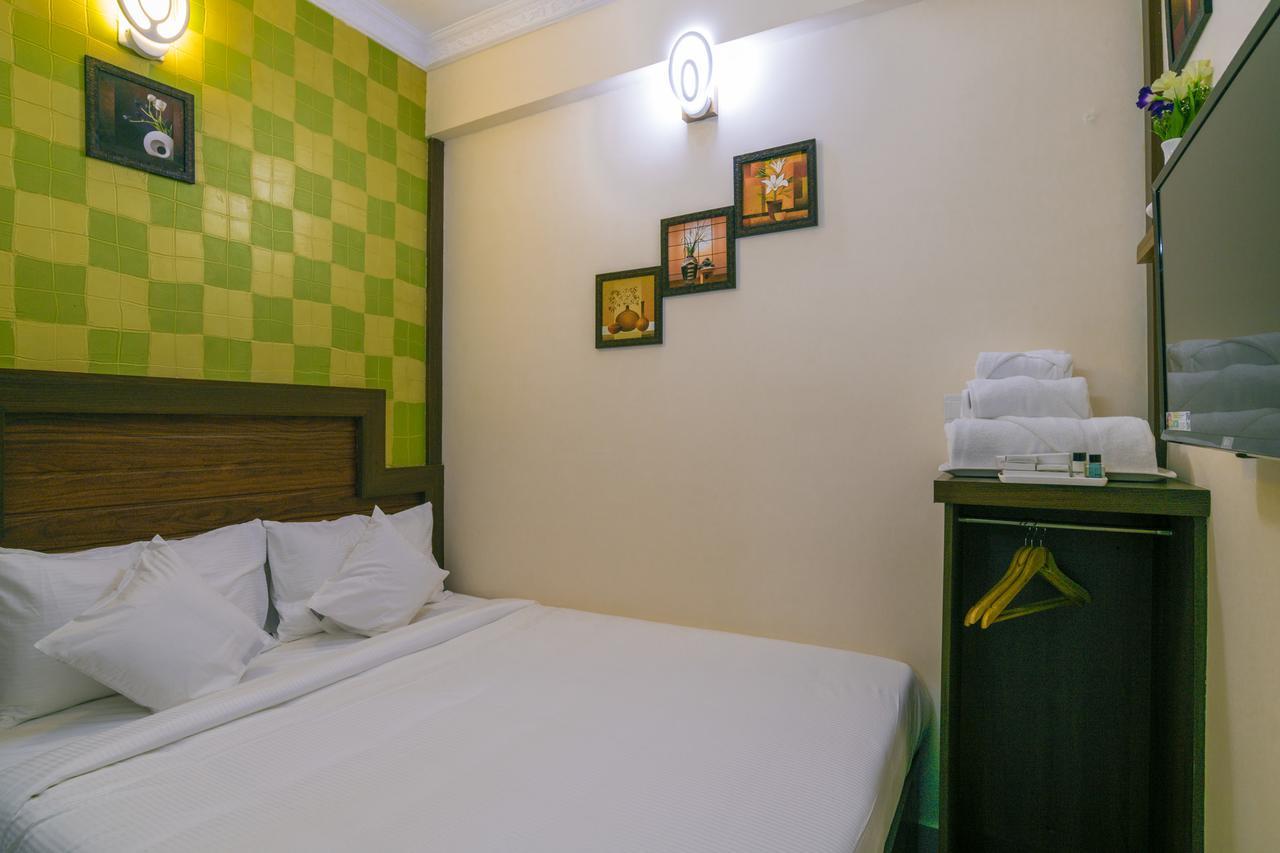 נדומבסרי Blue Bell Cochin Airport Hotel מראה חיצוני תמונה
