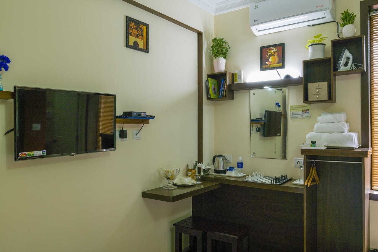נדומבסרי Blue Bell Cochin Airport Hotel מראה חיצוני תמונה