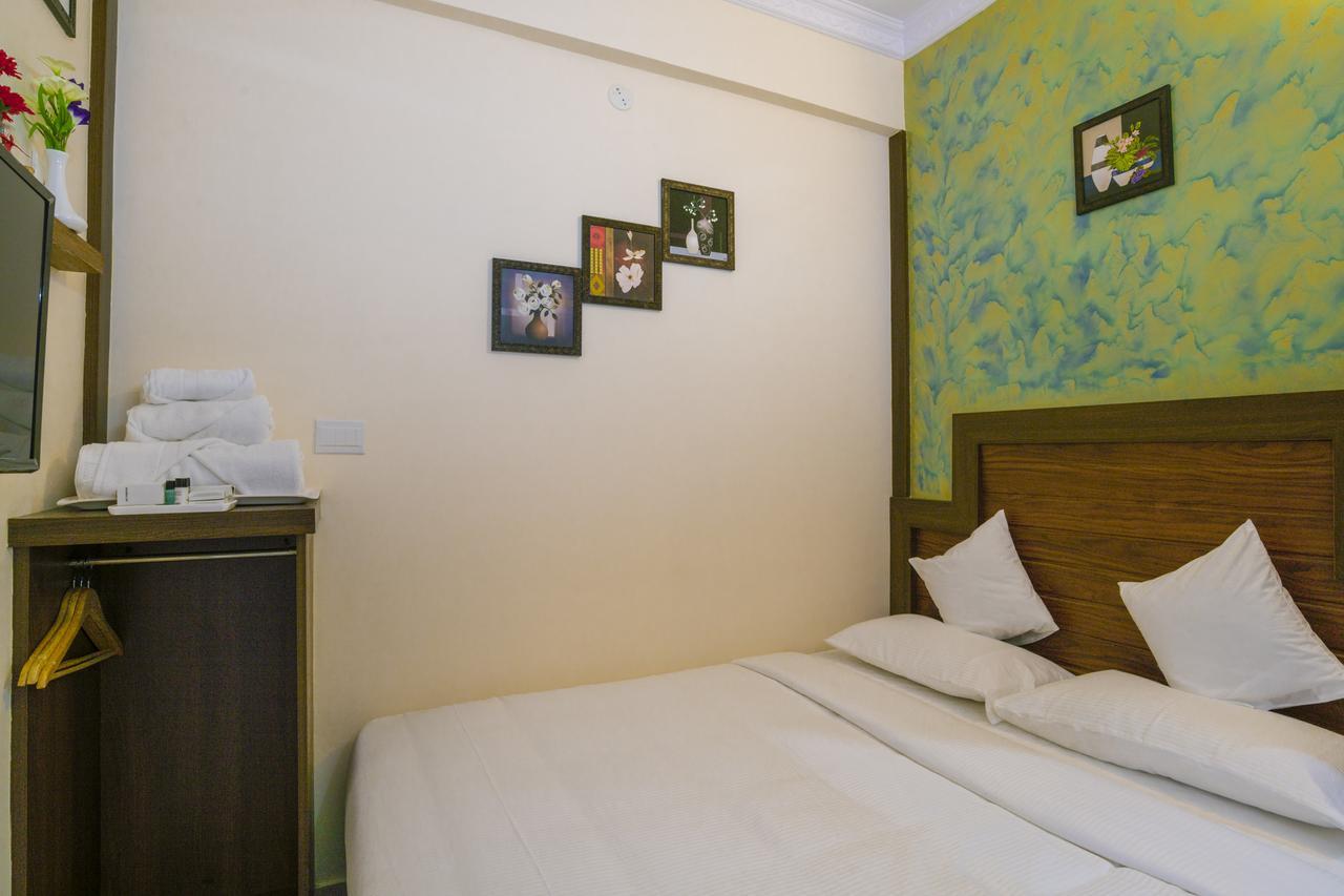 נדומבסרי Blue Bell Cochin Airport Hotel מראה חיצוני תמונה